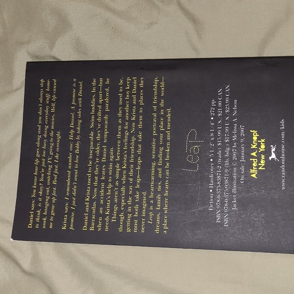 Leap By: Jane Breskin Zalben Paperback Book Young Adult 10 Years Up 261 Pages - Picture 2 of 7